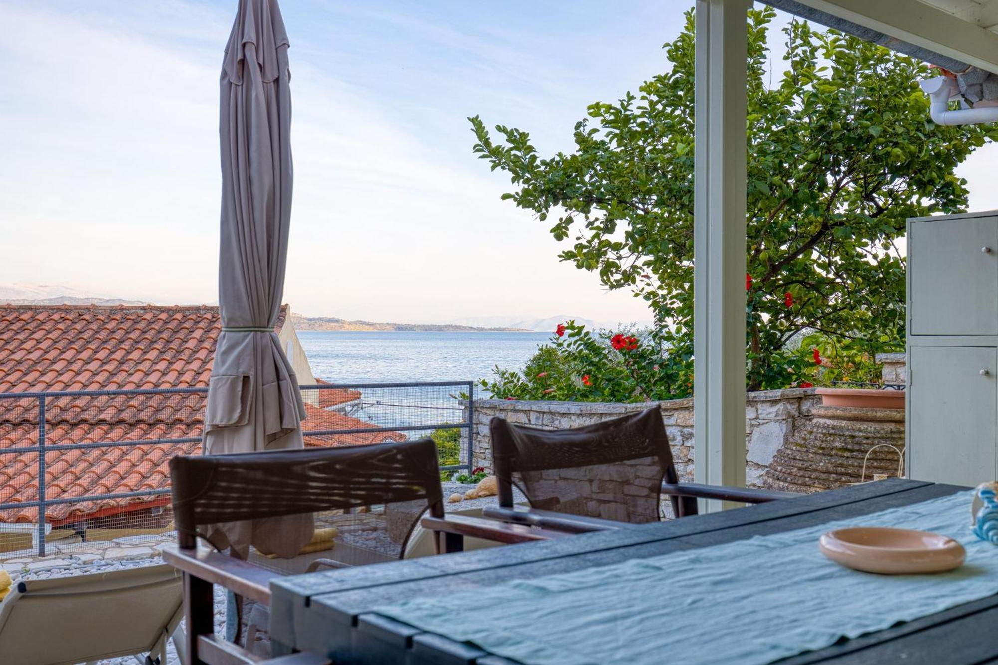 Villa Angeliki By Tsiolis Family Katávolos Exterior photo