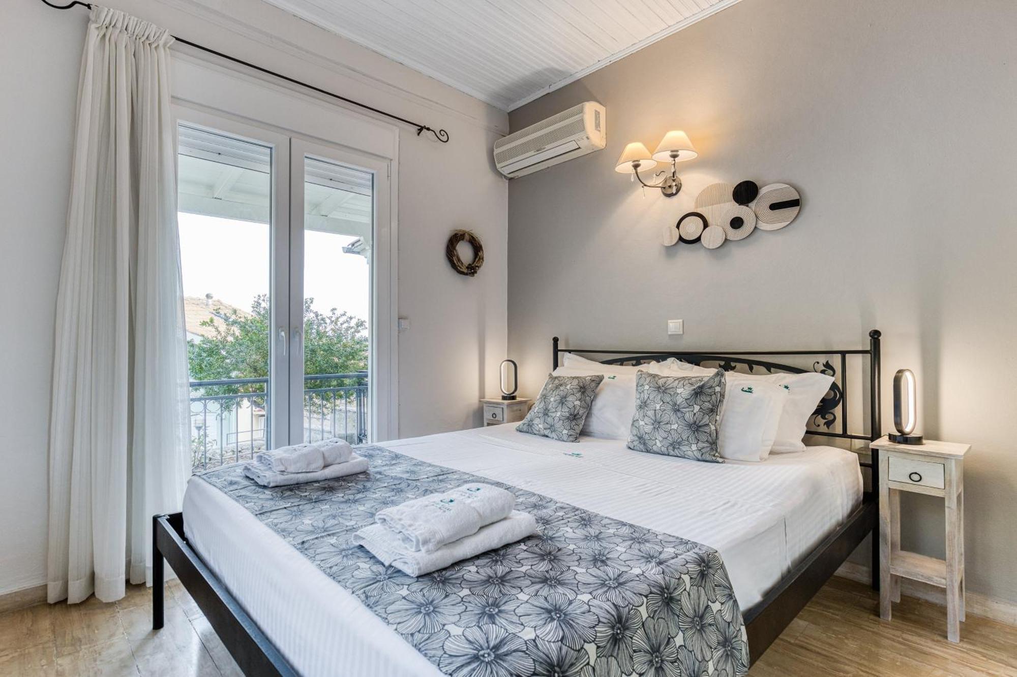Villa Angeliki By Tsiolis Family Katávolos Exterior photo